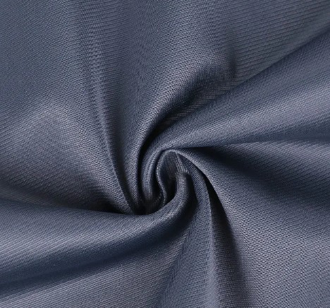 Licht, comfortabel en mooi, wat is de magie van Tricot Superpoly Fabric?